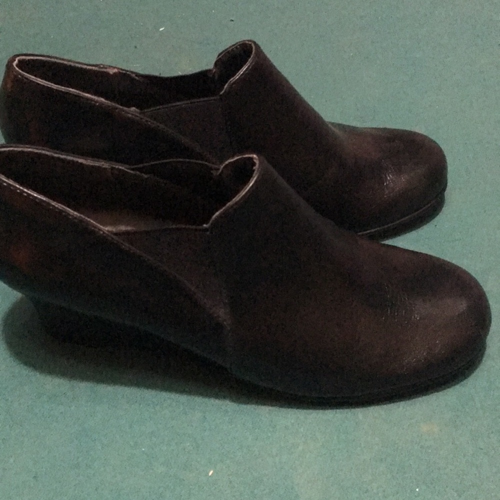 Black Aerosoles size 7 ankle boots